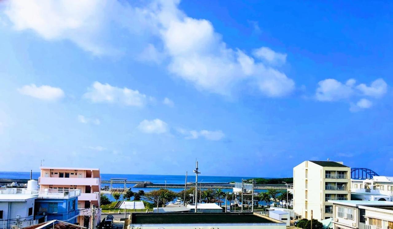 Guest House Yun Terrace Ishigaki  Экстерьер фото